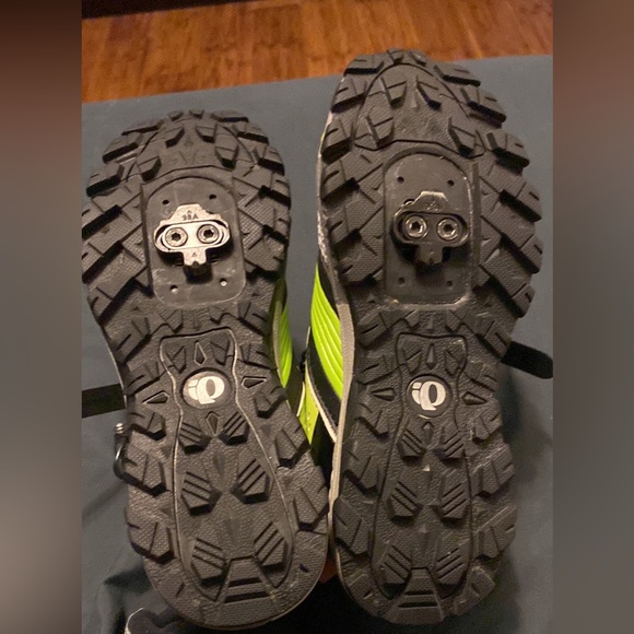 Pearl Izumi Cycling Shoes - Picture 5 of 5